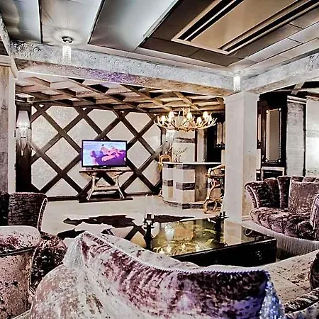Royal Castle Design & 5* スヴェティ・ヴラス